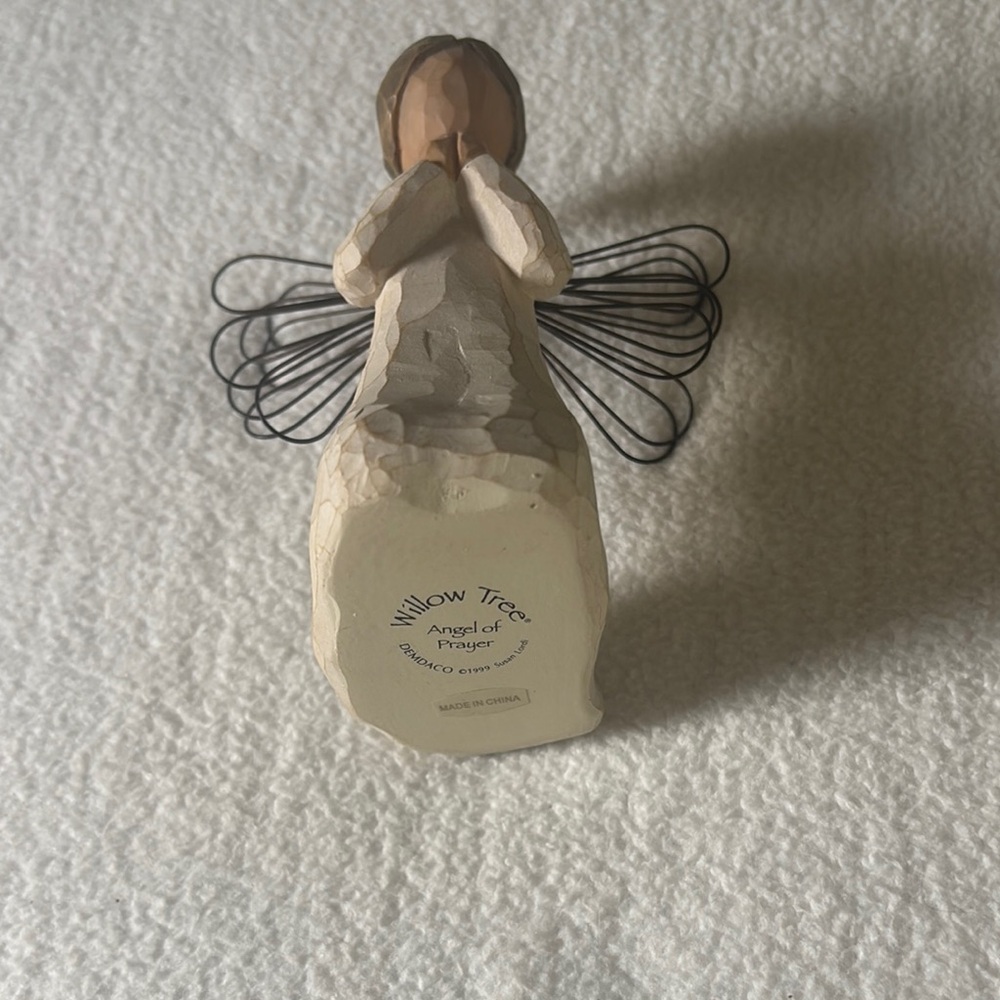 Willow Tree Angel of Prayers Figurine with Wire Wings